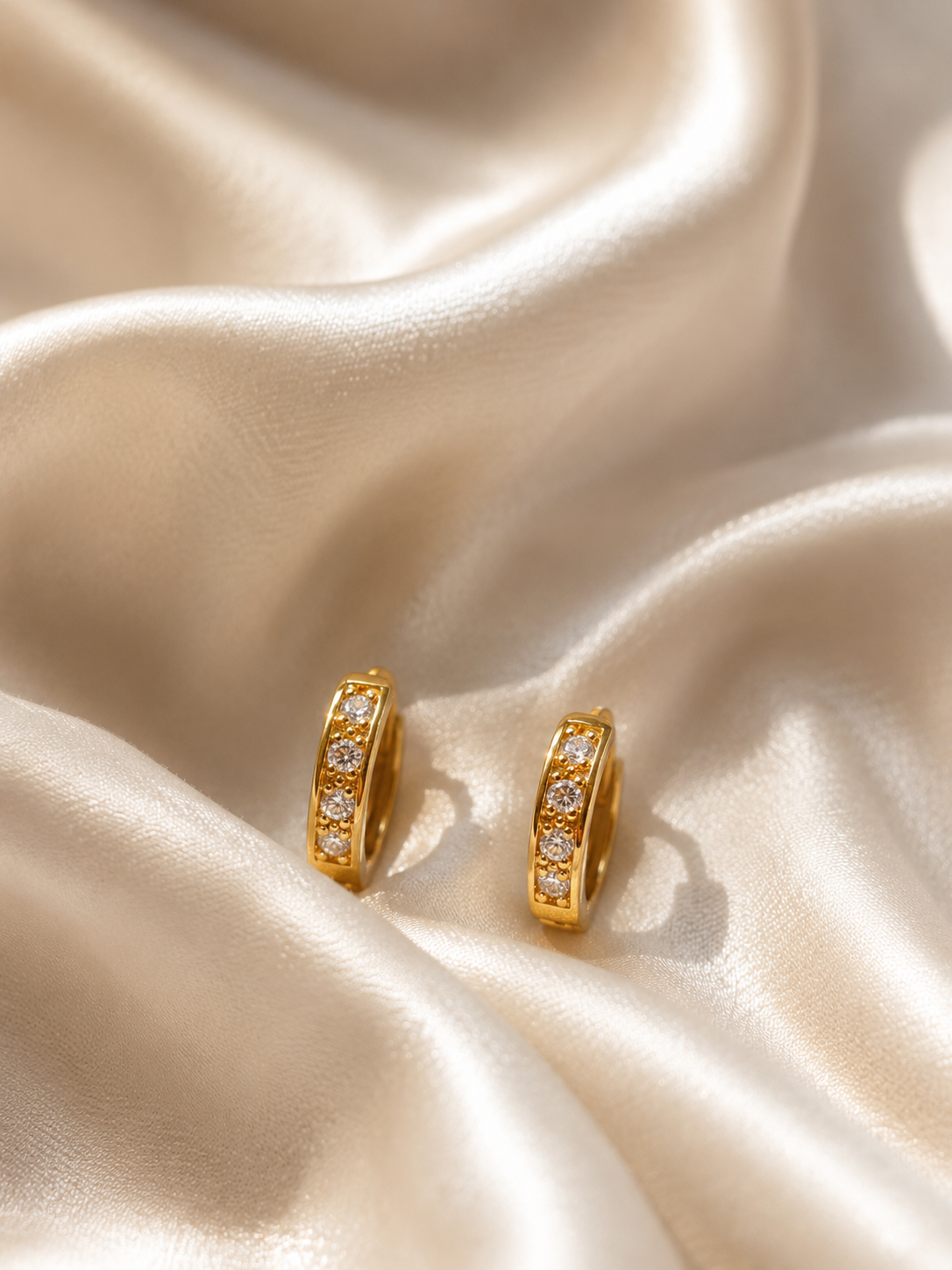 Nysa Hoop Earrings