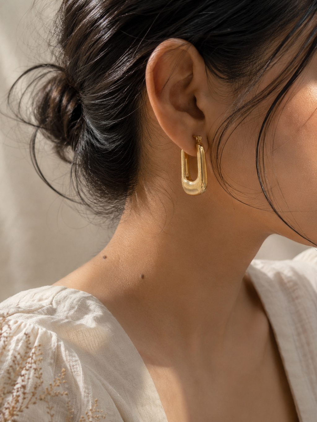 Maelle Ribbed Hoops