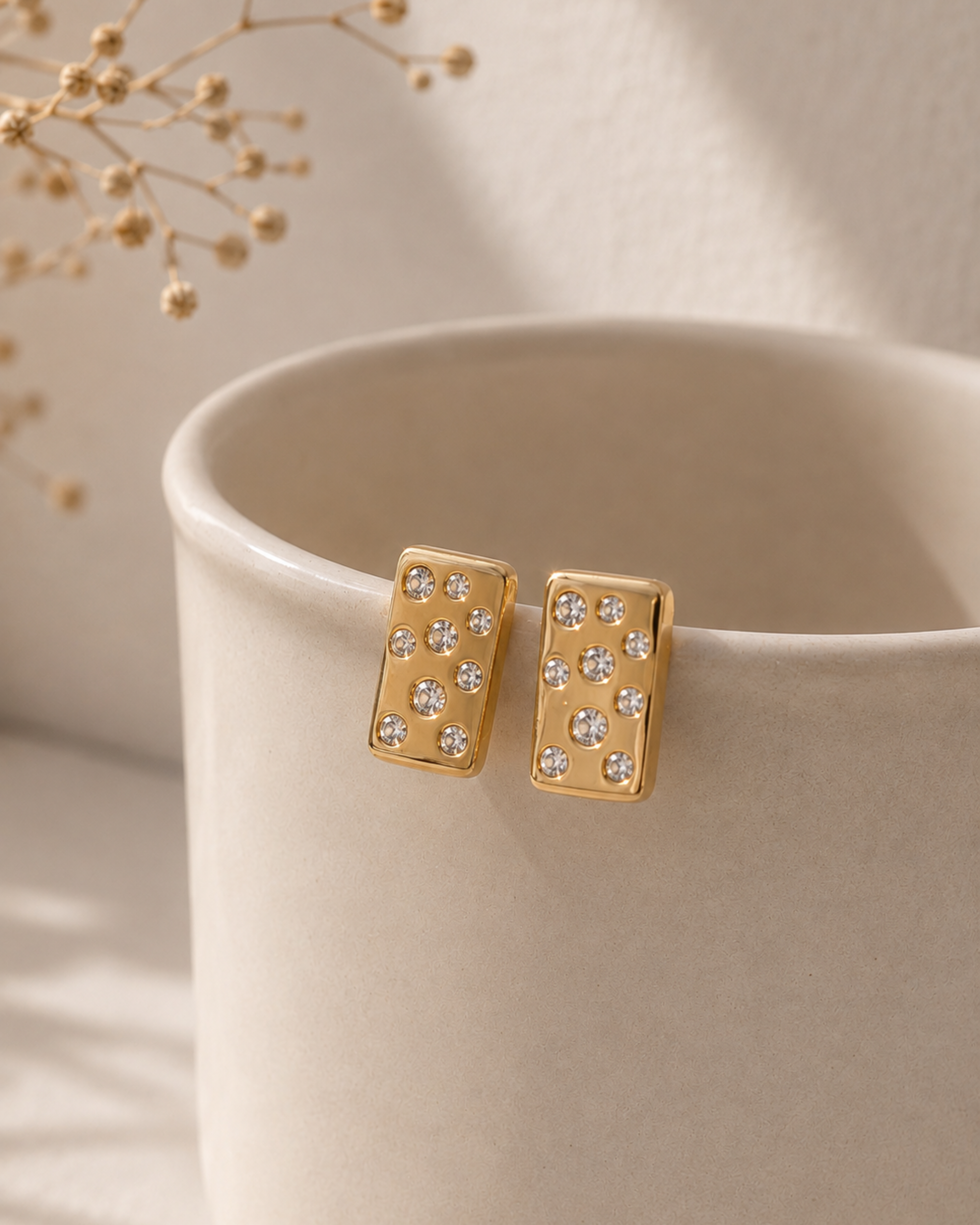 Sorelle Crystal Studs